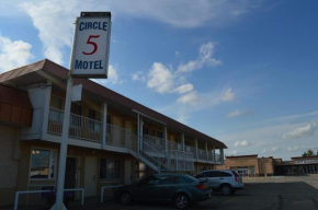 Гостиница Circle 5 Motel  Олдс